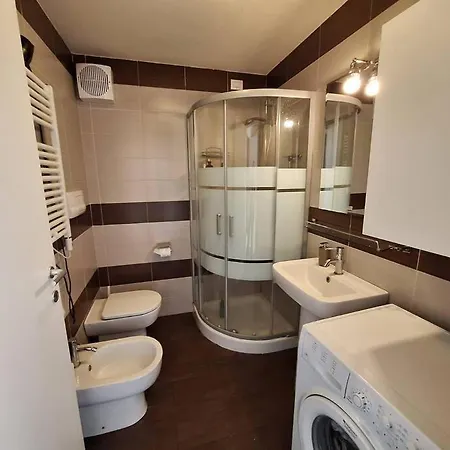 Apartman Luminous And Stylish Guest-house